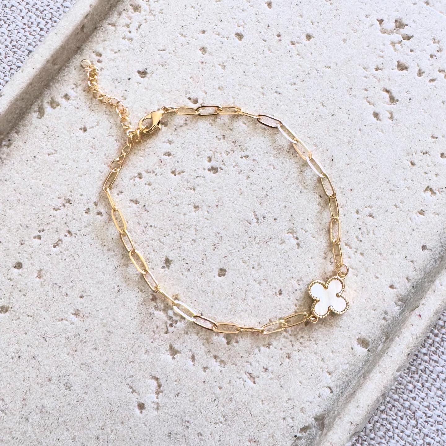 Single Clover Bracelet