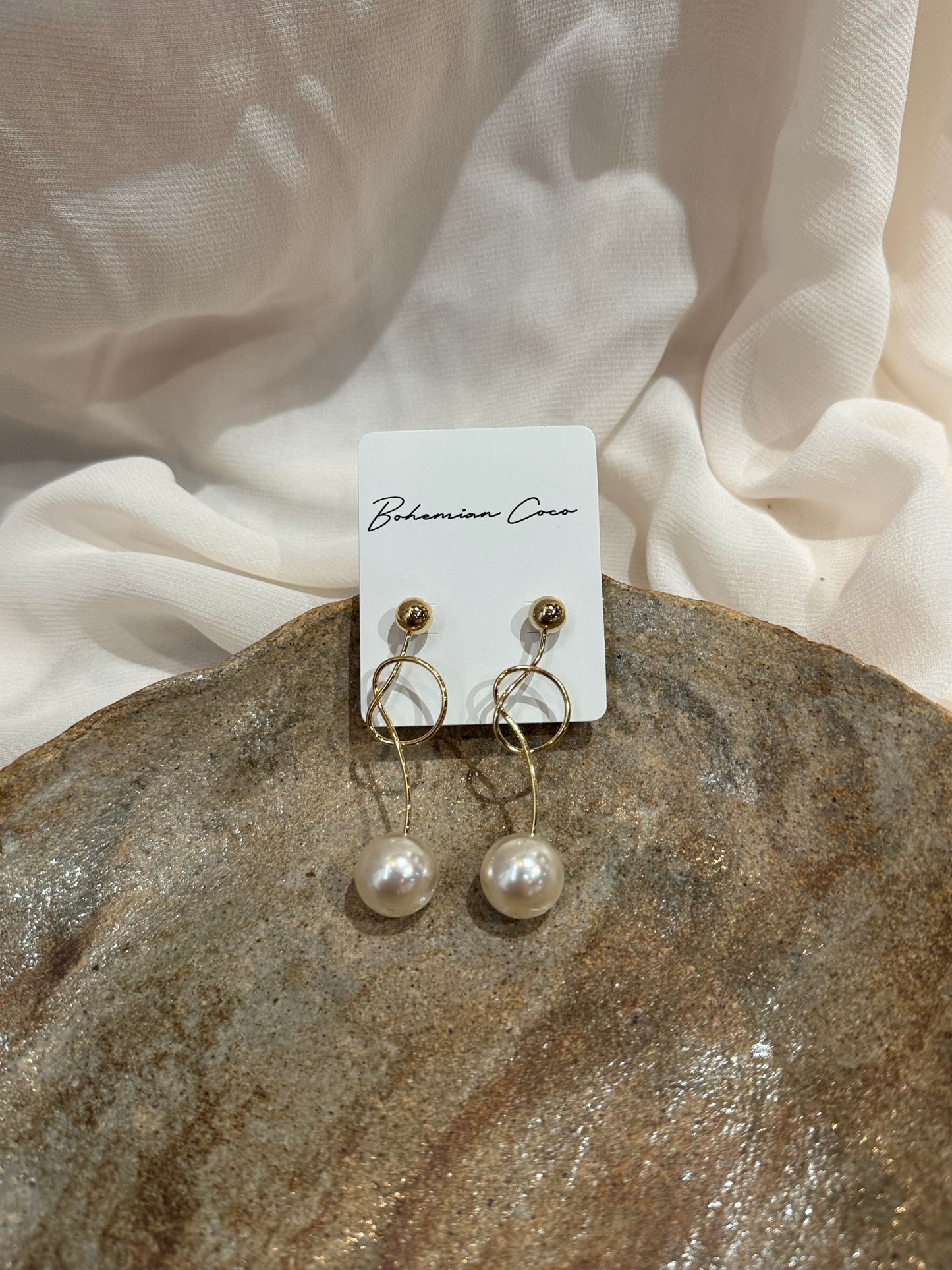 Swirl Pearl Earrings