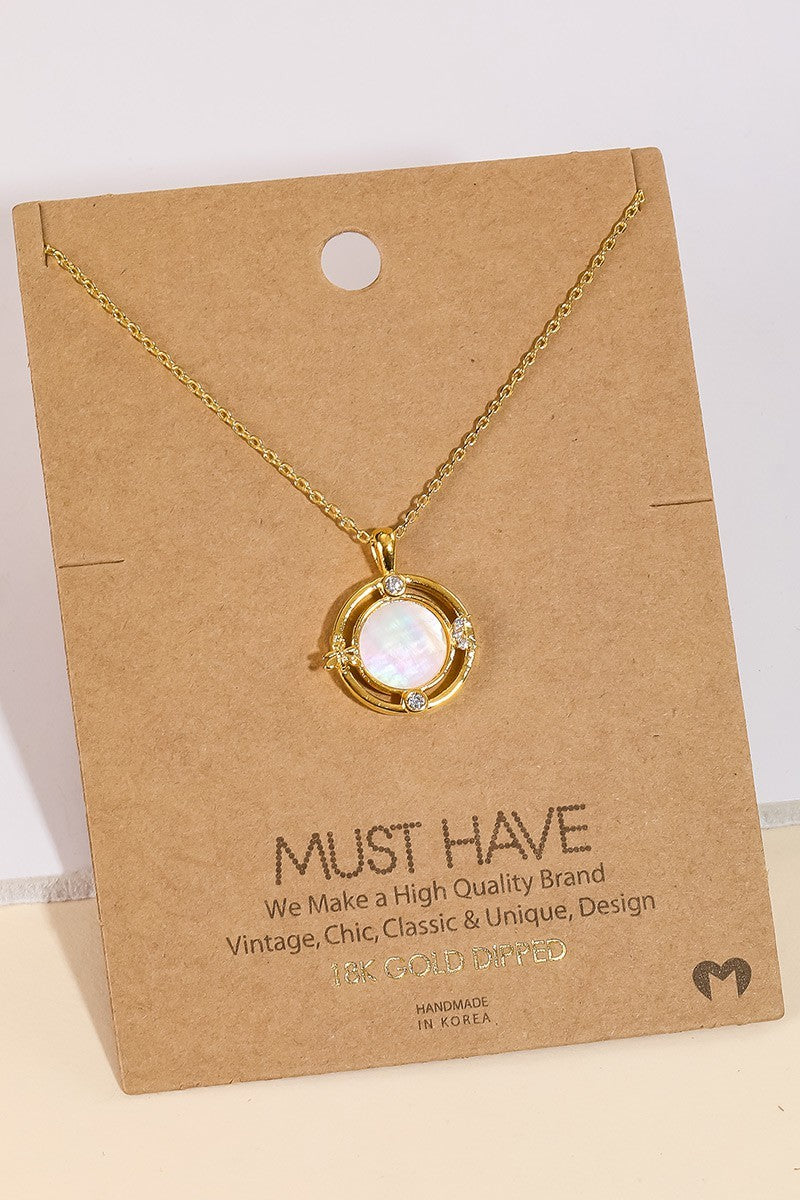 Pearl Aura Disc Necklace