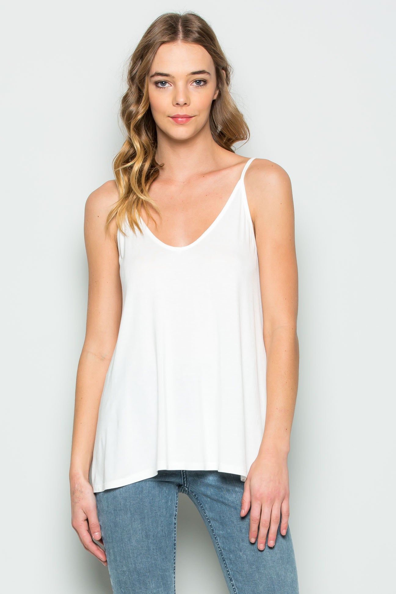 Aura V-Neck Cami