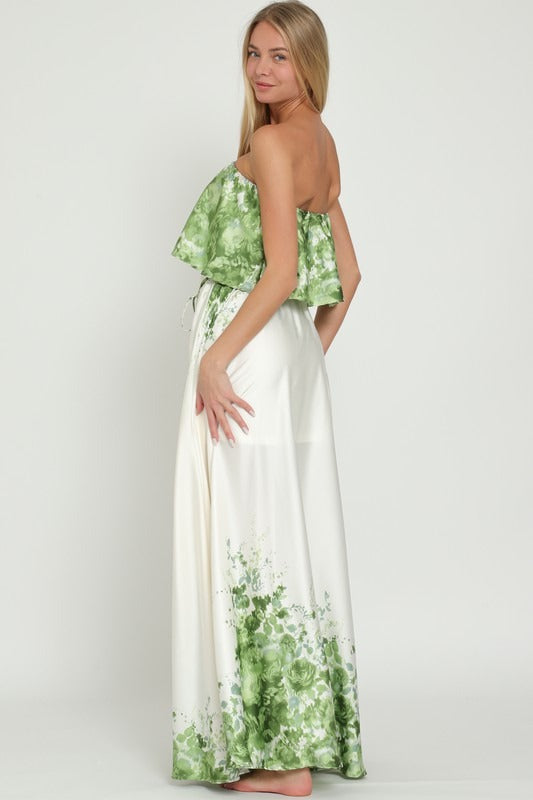 Lost in Paradise Maxi Dress Medium Lost in Paradise Maxi Dress Medium