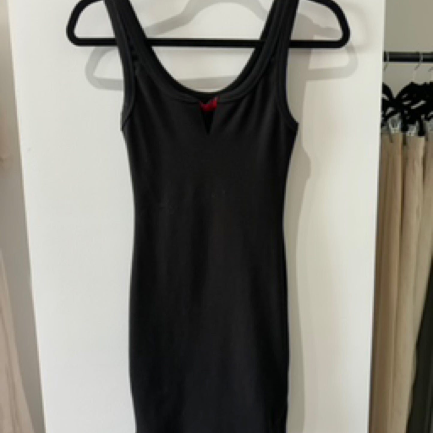 Signature 8 Bodycon dress