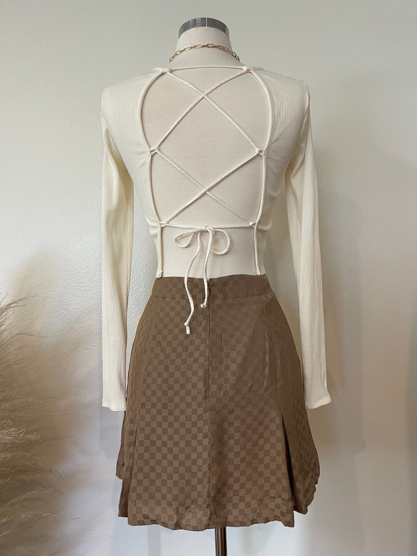 Come Check this Mini Skirt