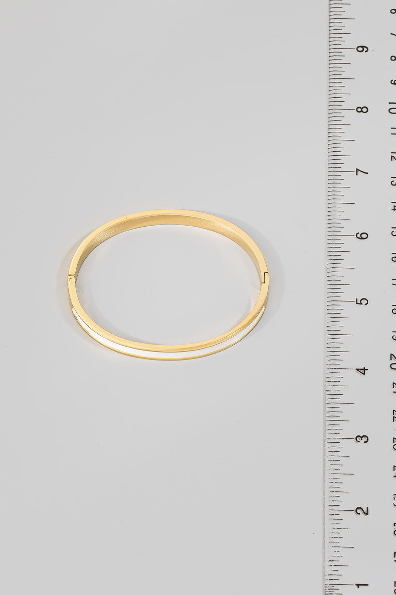 Pearl Coast Luxe Bangle Bracelet