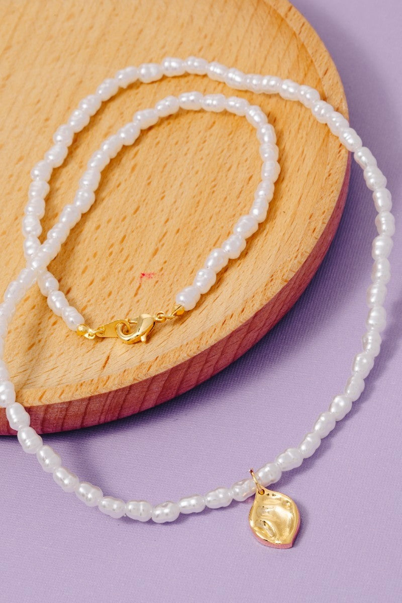 Luna Pearl Disc Necklace