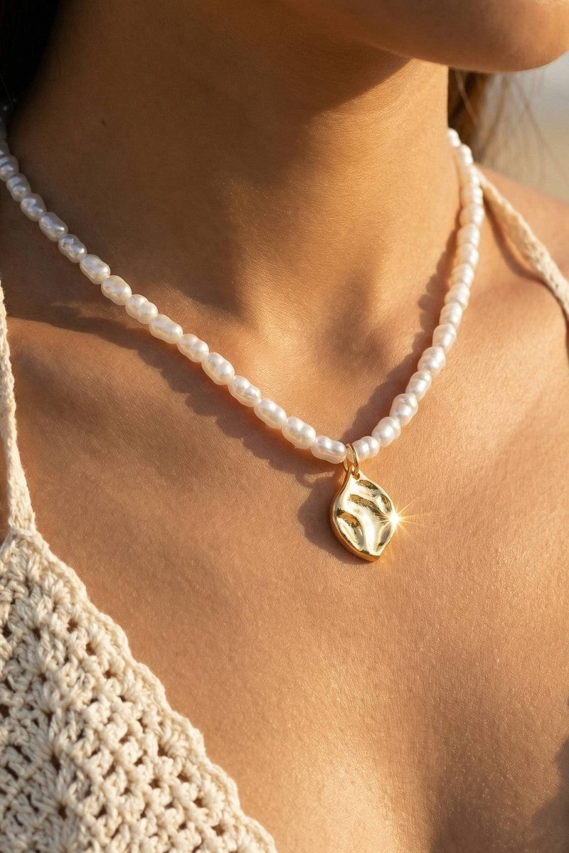 Luna Pearl Disc Necklace