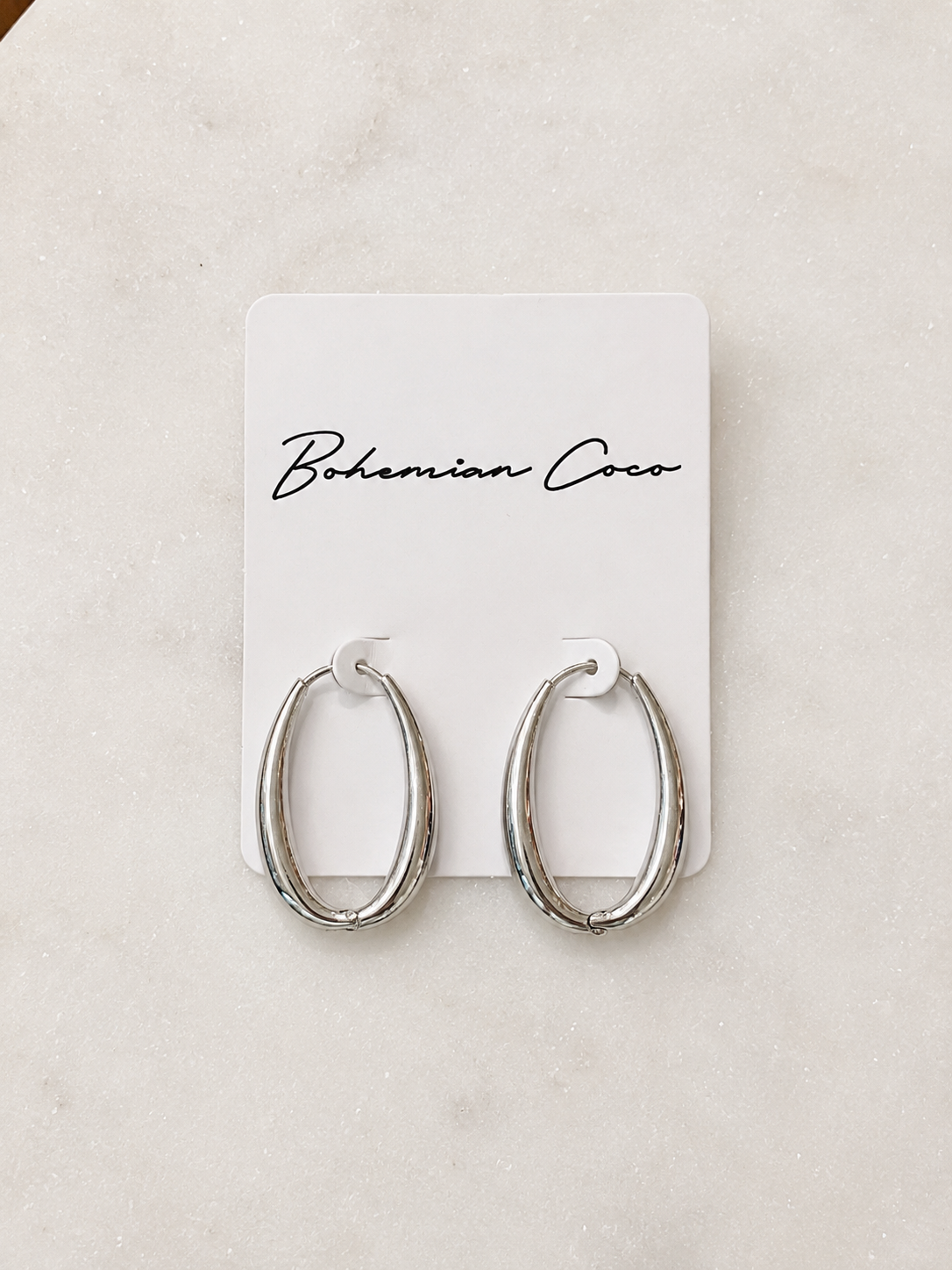 Luna Oval Hoops