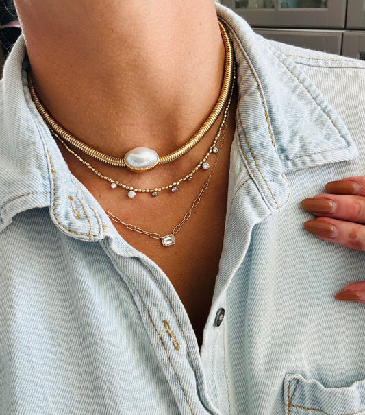 Snake Chain Chocker With Baroque Pearl Detail