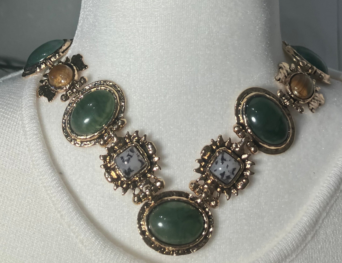Emerald Beauty Large Stone Necklace