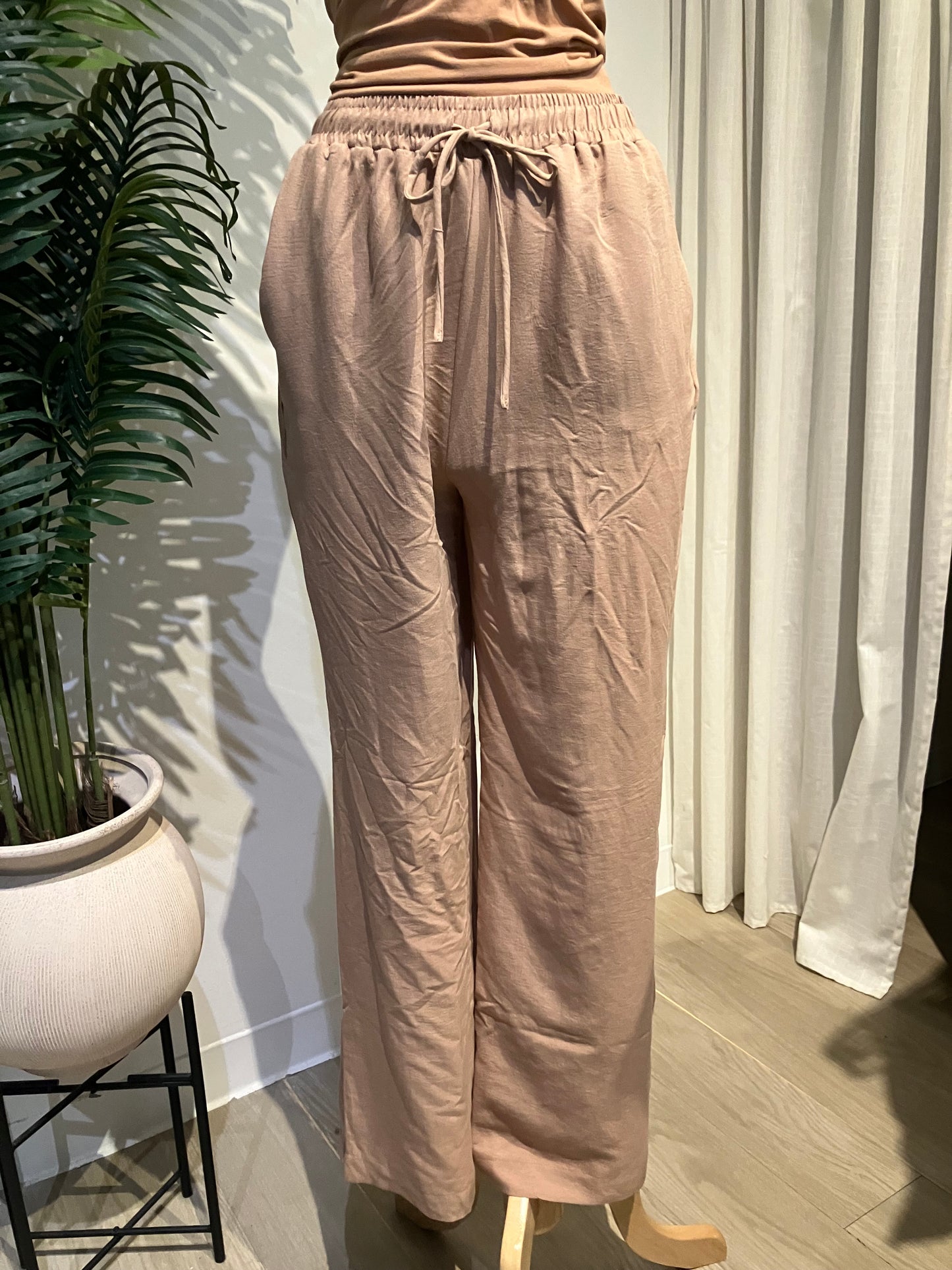 Rosewoods days Flowy Pants