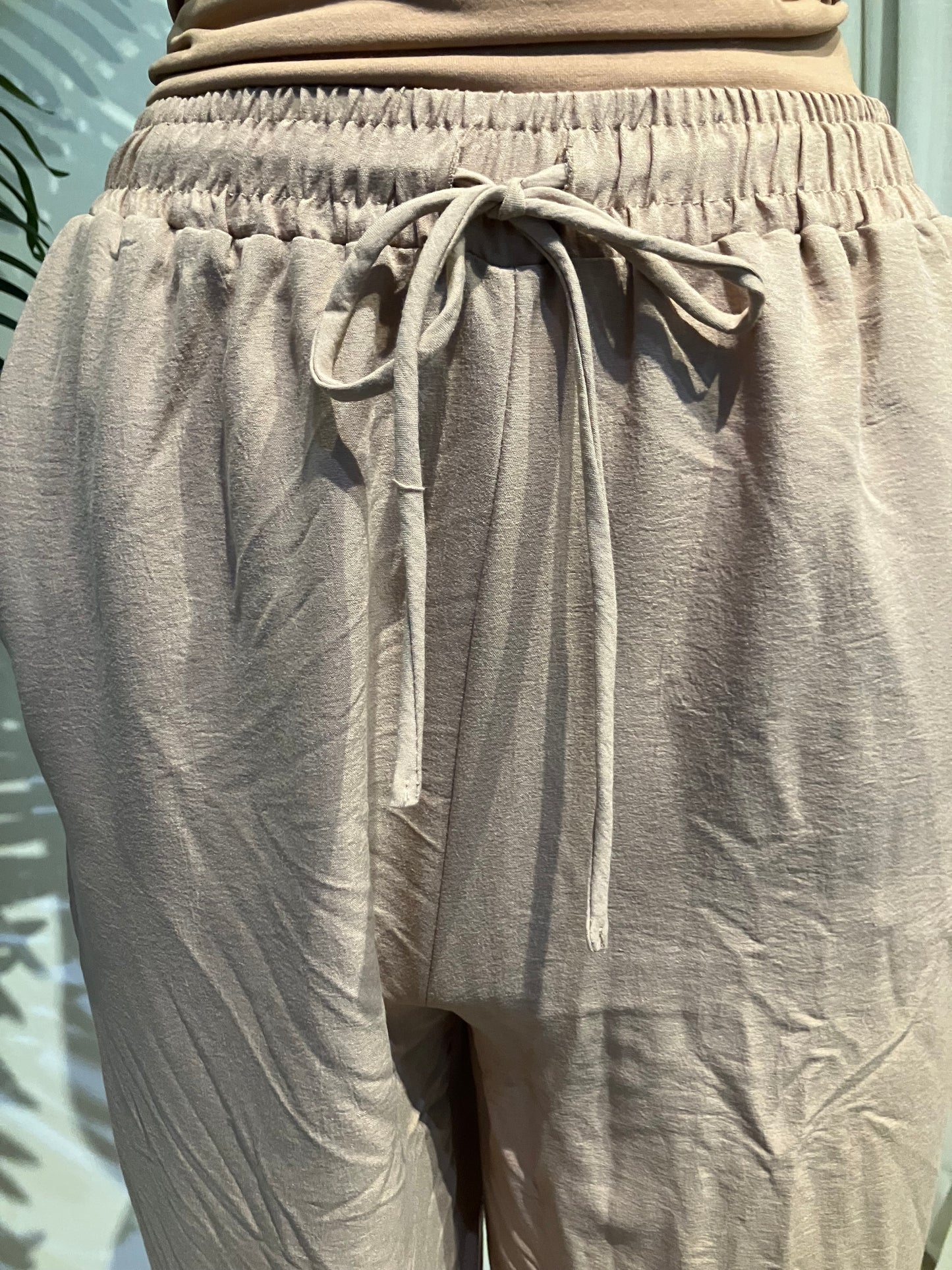 Rosewoods days Flowy Pants