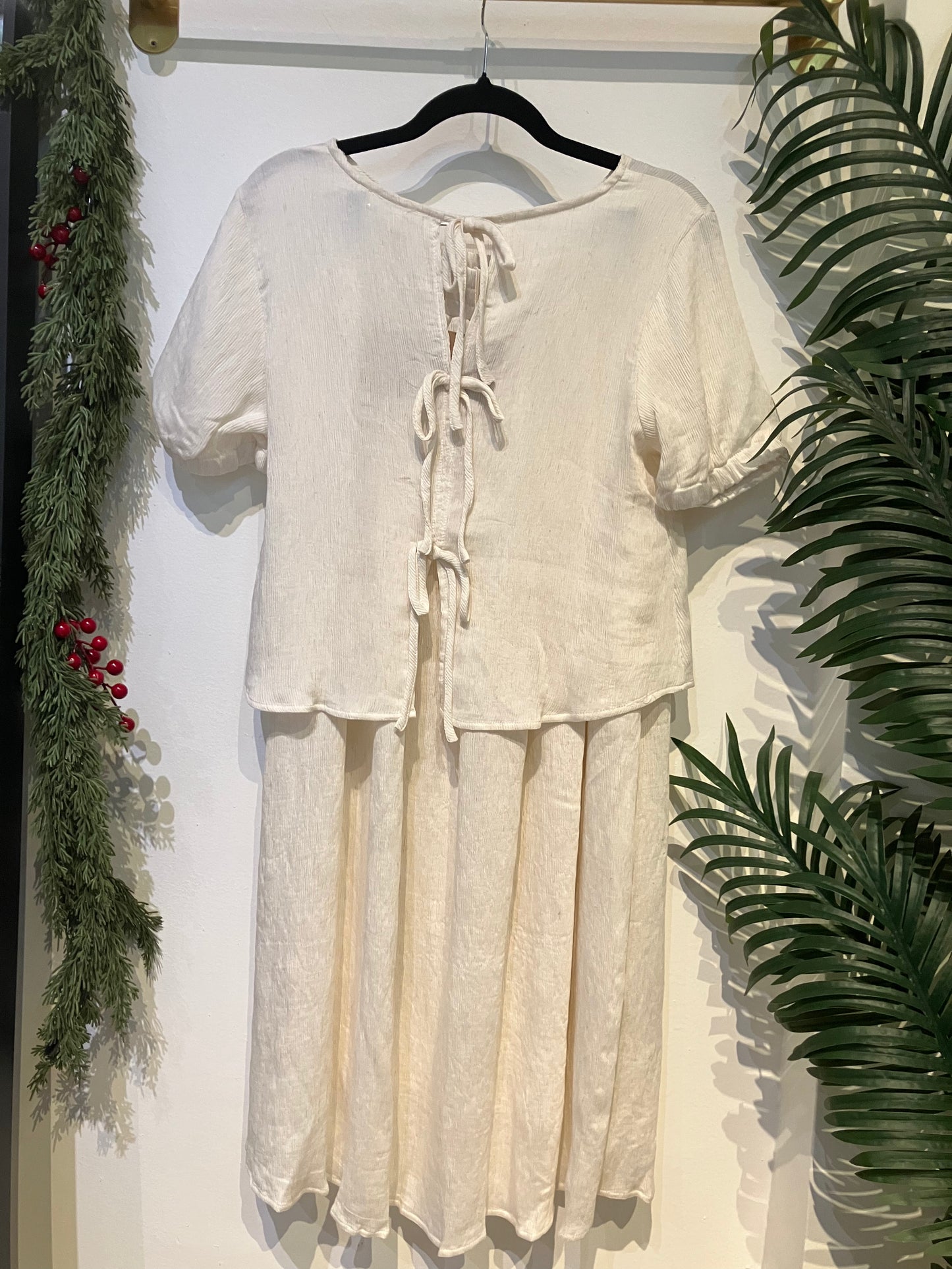 Snowy Bow Holiday Skirt Set