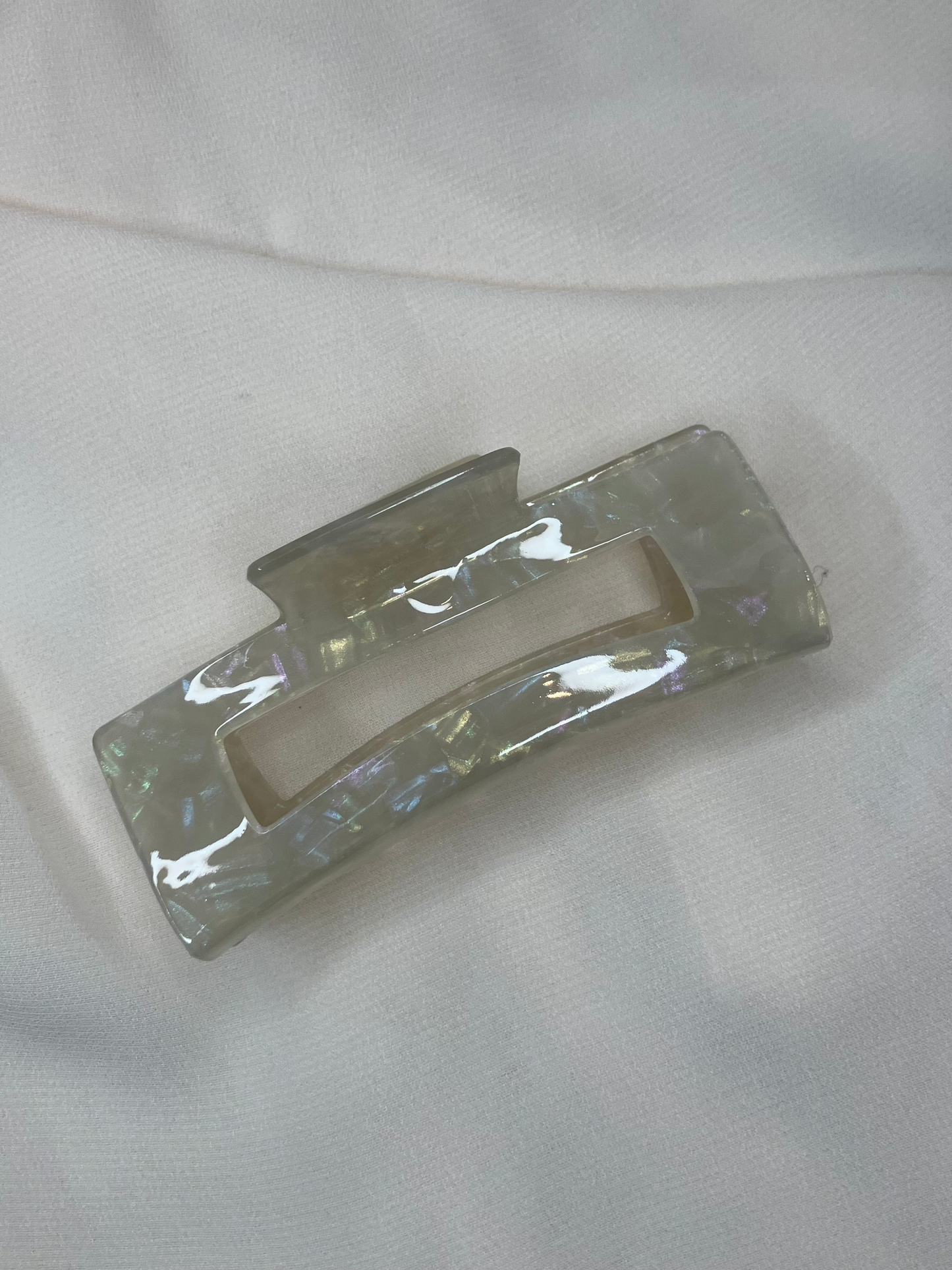 Iridescent Claw Clip