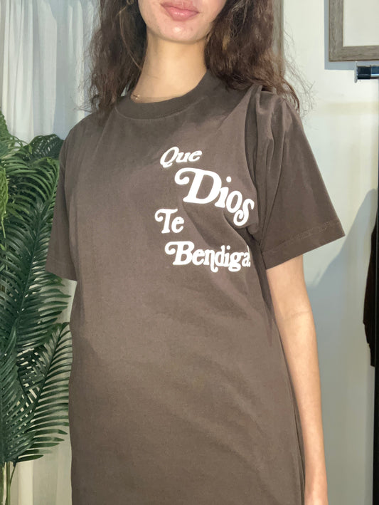 Que Dios Te Bendiga T-Shirt