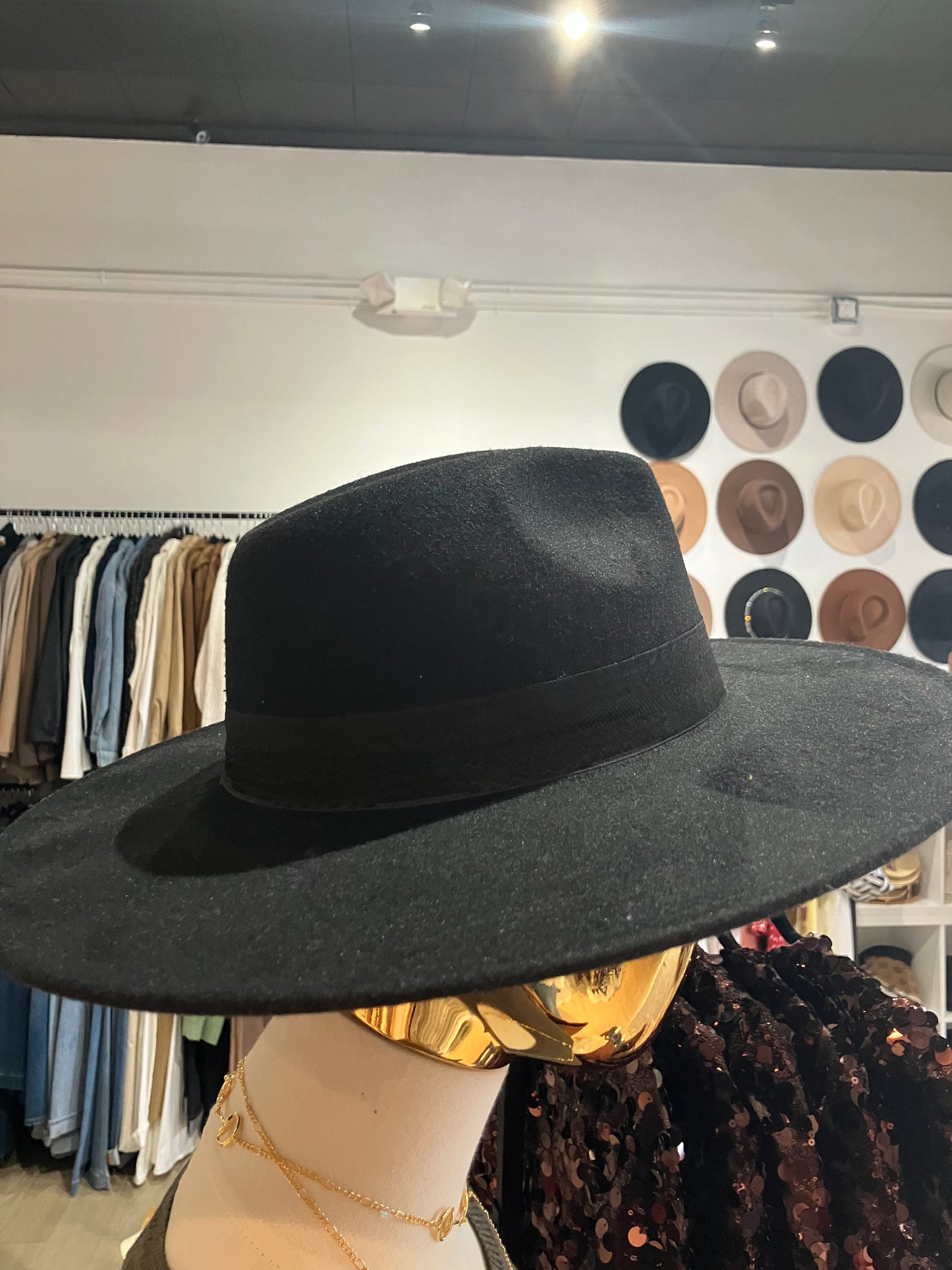 Shadow Pattern Felt Hat
