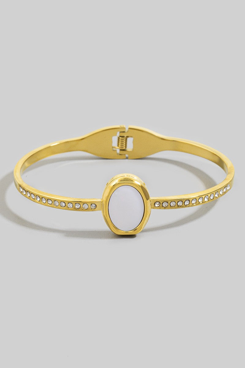 Oval Opulence Bangle