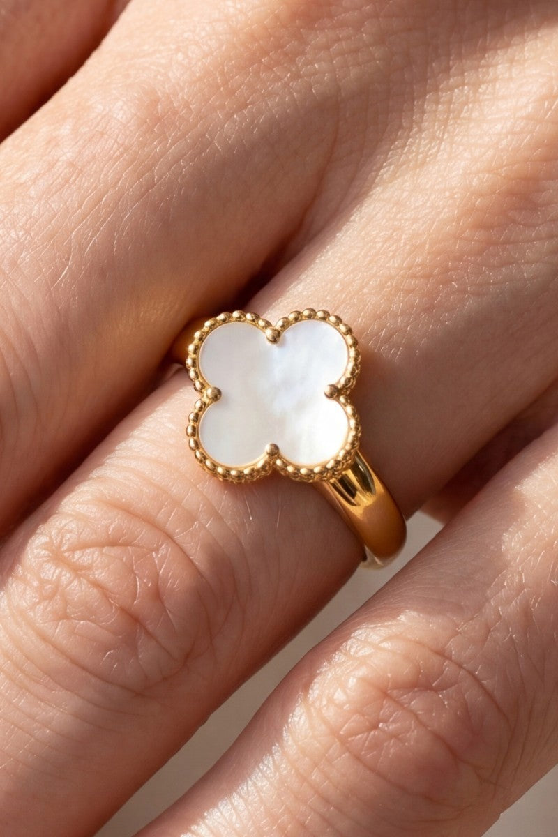 Statement Clover Ring