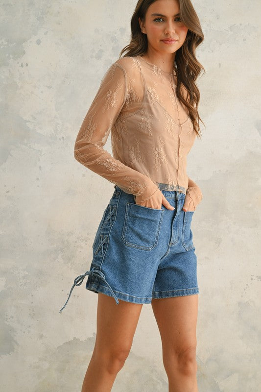 Long Sleeve Floral Lace Lining Top