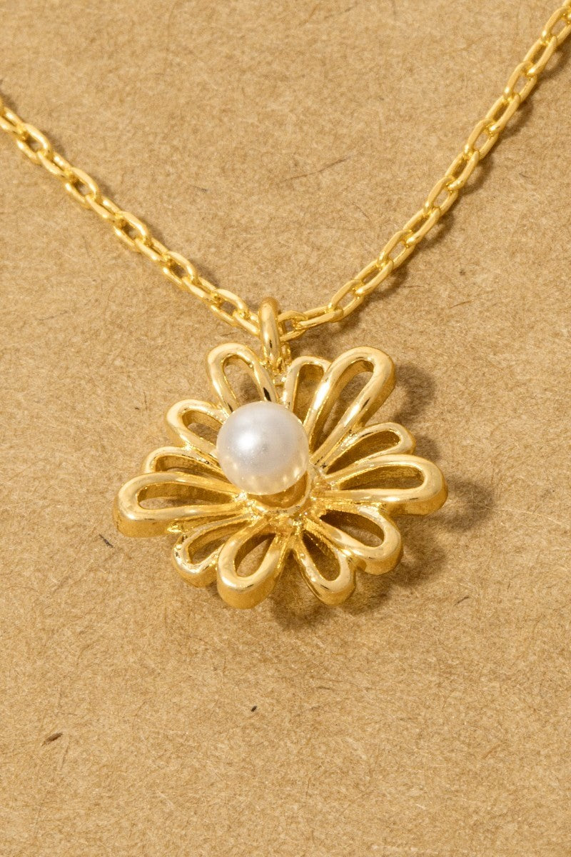 Golden Daisy Charm Necklace