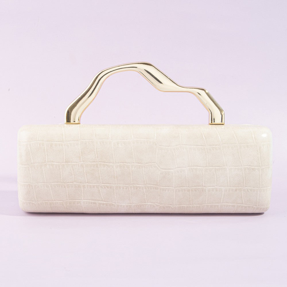 Giselle Statement Clutch