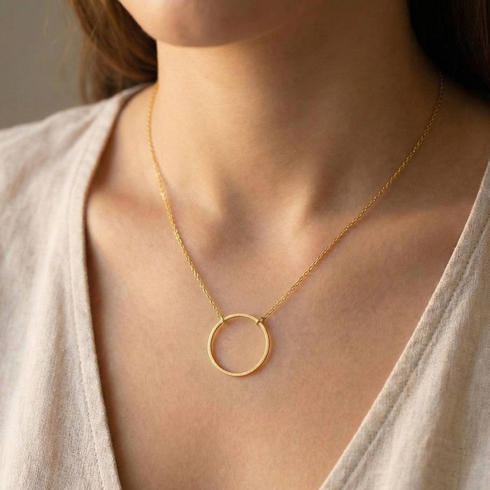 Radiant Loop Pendant Necklace