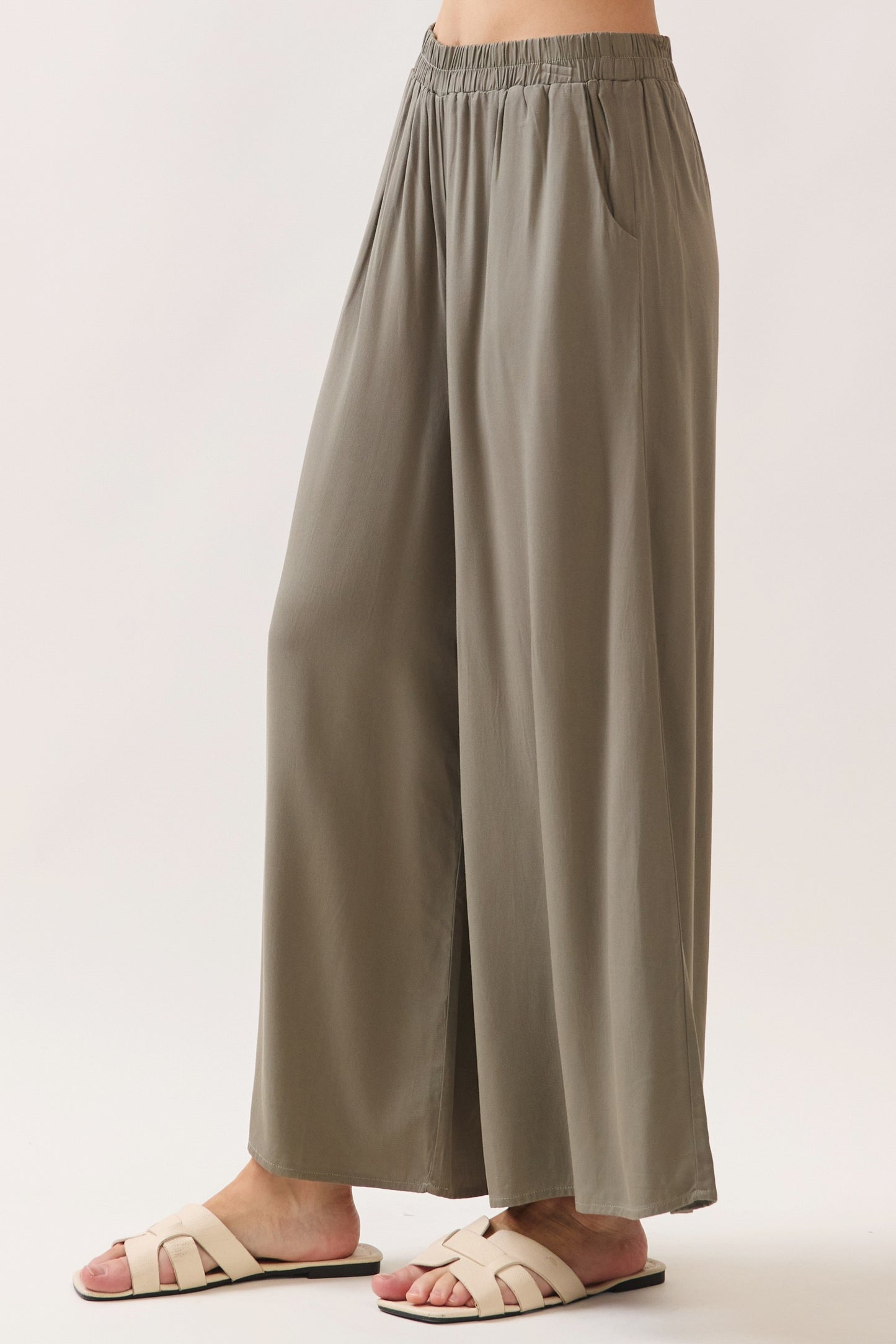 Easy Days Woven Pants