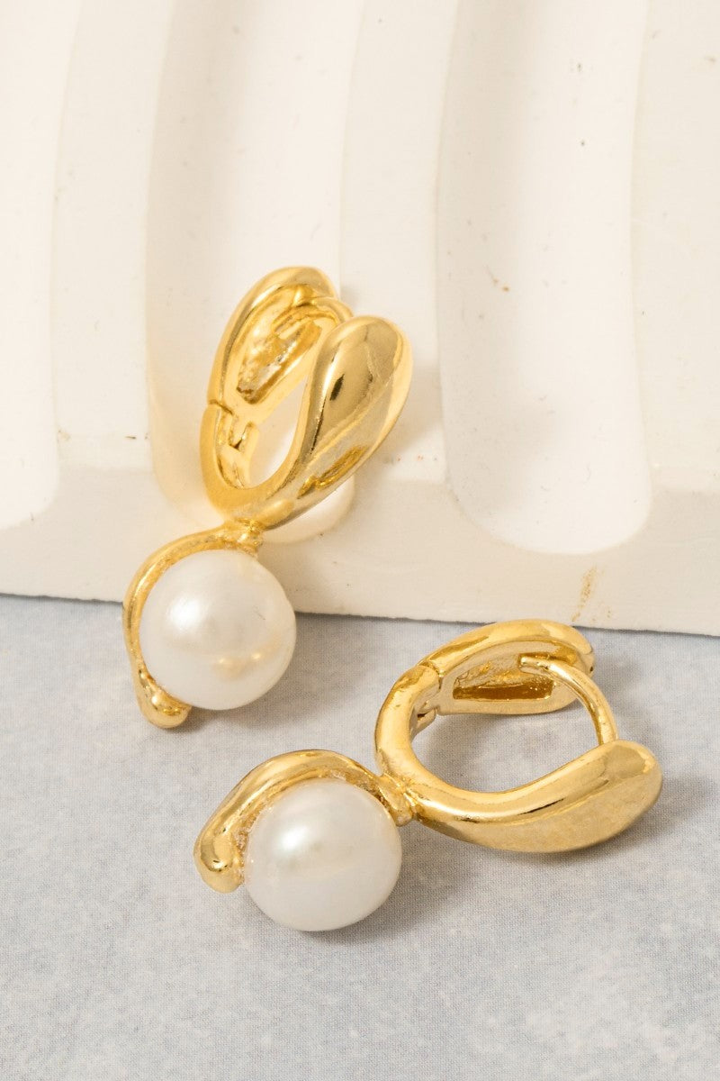 Pearl Reverie Earrings